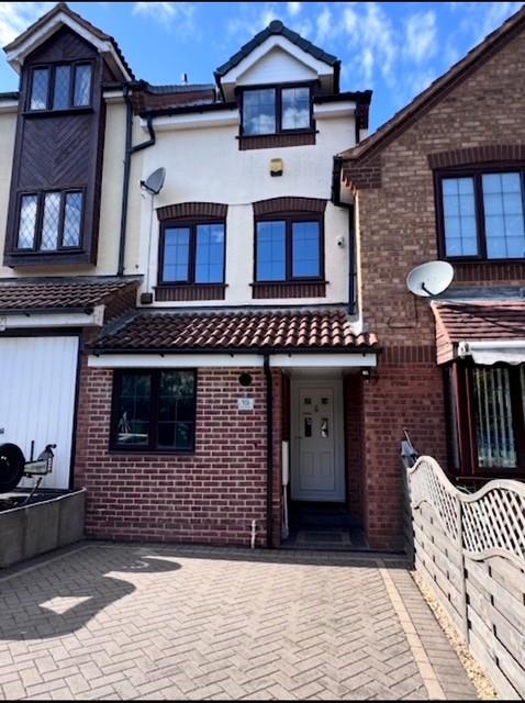 Almond Close, Cannock